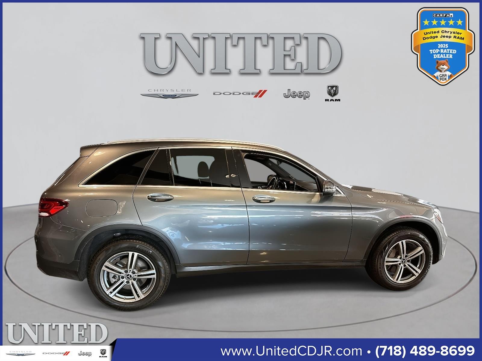 Used 2022 Mercedes-Benz GLC 300 4MATIC image 2