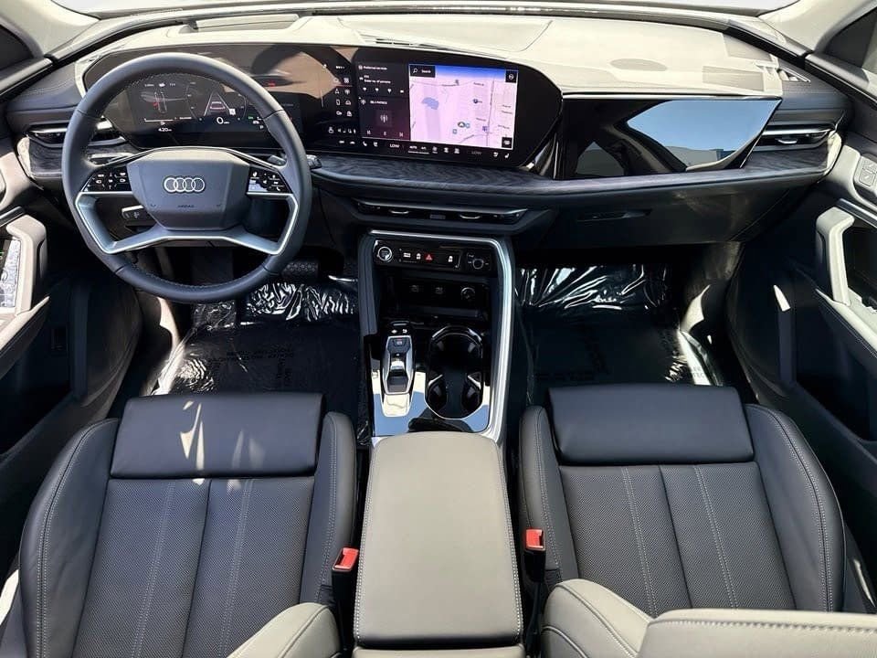 Certified 2025 Audi Q5 Premium Plus w/ Premium Plus image 13