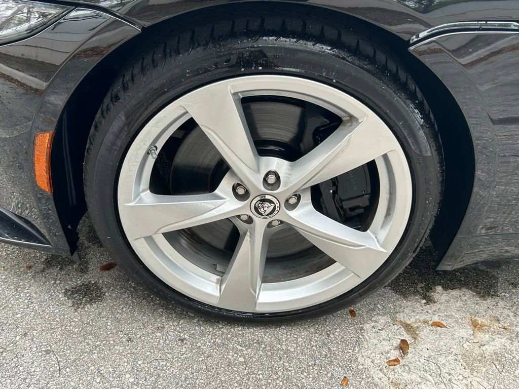 Used 2024 Jaguar F-TYPE R-Dynamic image 28