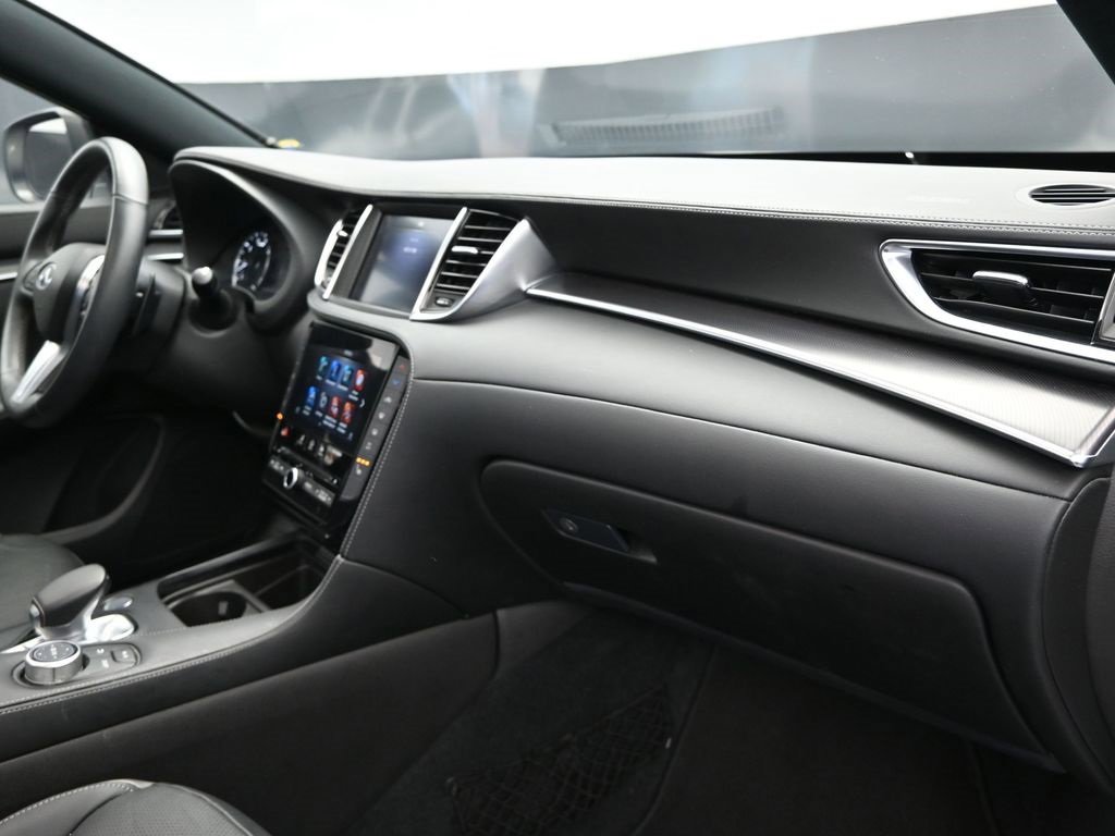 Certified 2023 INFINITI QX55 Luxe w/ Cargo Package image 24