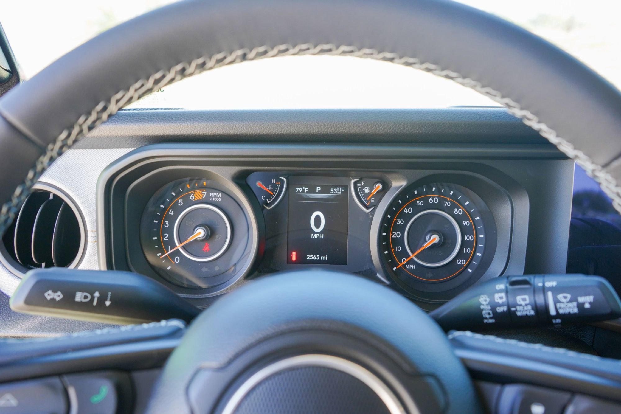 Used 2025 Jeep Wrangler Sport S image 13