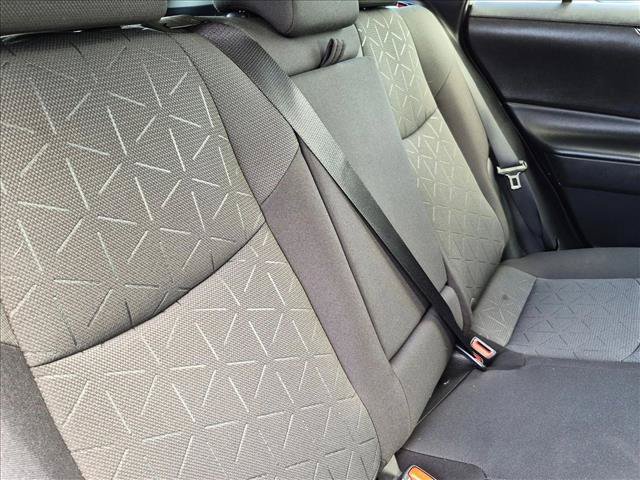 Used 2021 Toyota RAV4 XLE FWD image 19