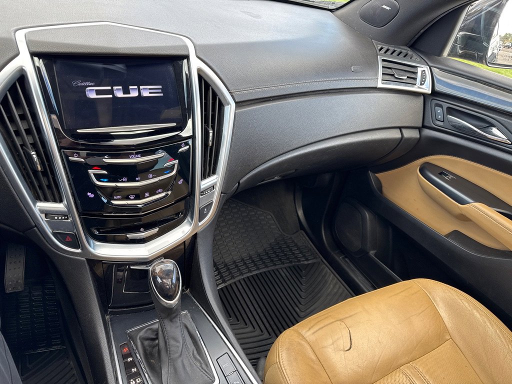 Used 2014 Cadillac SRX Luxury AWD/4WD image 17