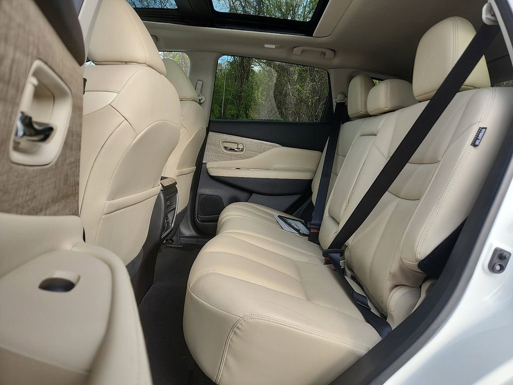 Used 2023 Nissan Murano SL w/ SL Moonroof Package AWD/4WD image 10