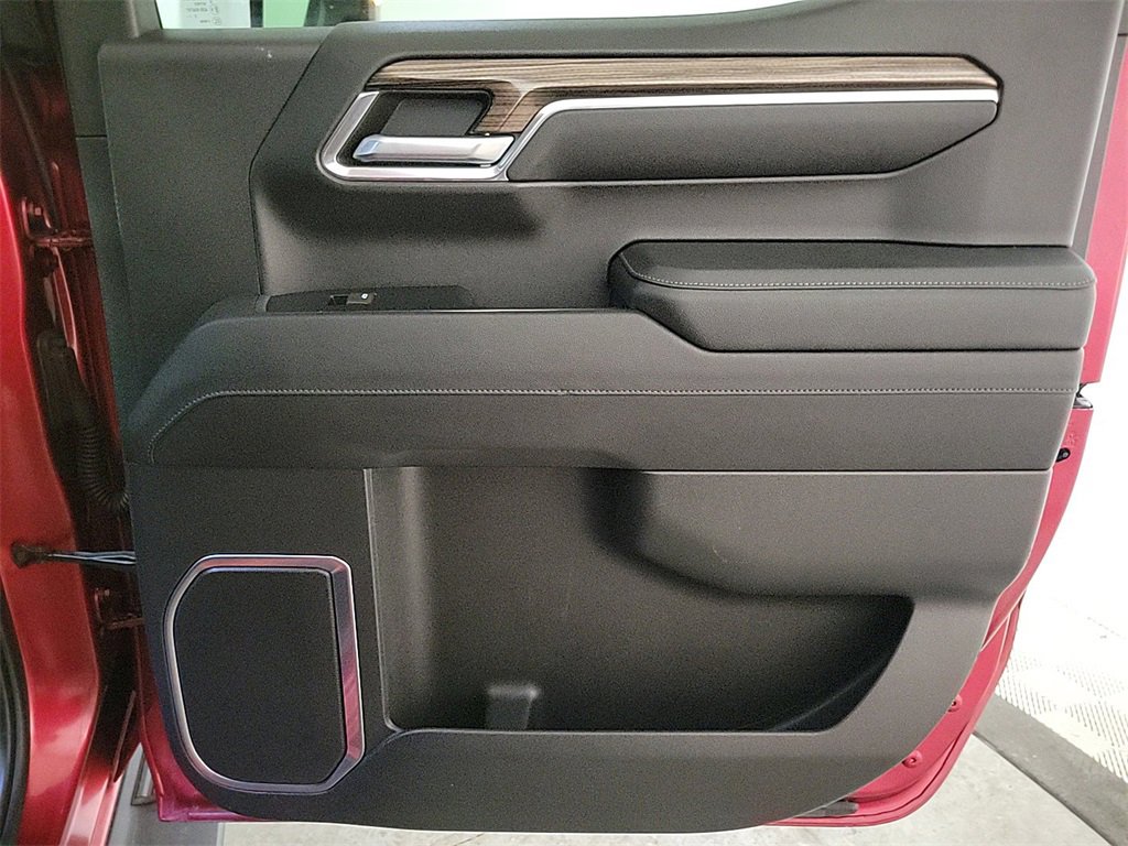 Used 2023 Chevrolet Silverado 1500 RST image 24