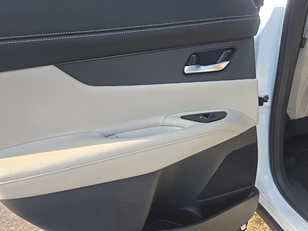 New 2025 Nissan Murano SL w/ Cargo Package AWD/4WD image 31