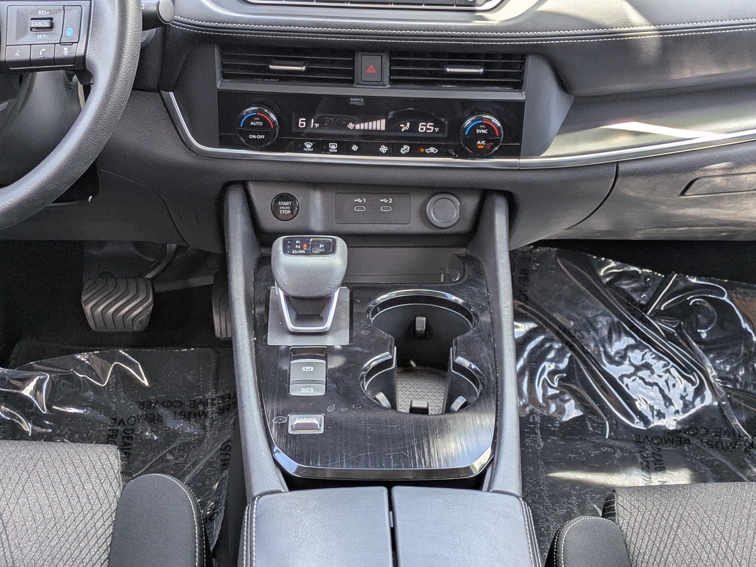 Used 2024 Nissan Rogue SV FWD image 19