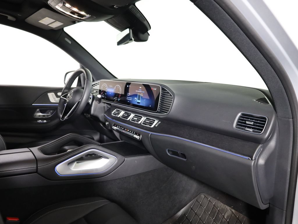 Certified 2025 Mercedes-Benz GLE 450e 4MATIC image 48