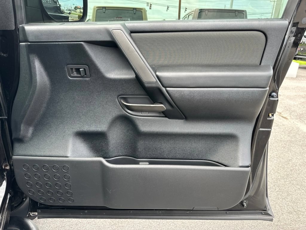 Used 2012 Nissan Titan S w/ S Popular Equipment Pkg RWD image 21