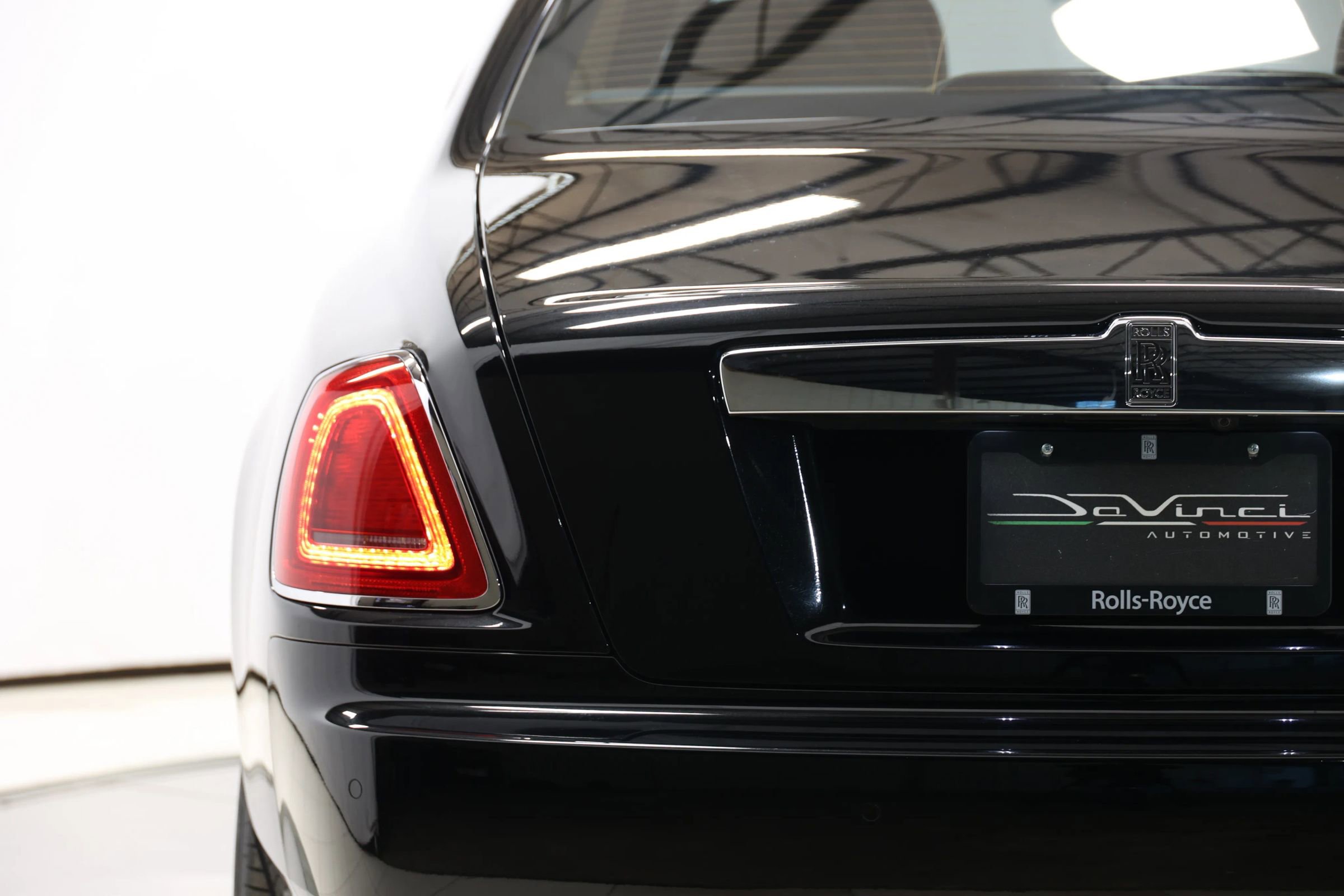 Used 2015 Rolls-Royce Ghost image 73