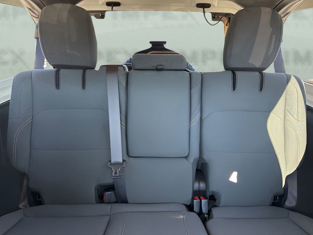 Used 2024 Jeep Wrangler Unlimited Sahara image 10