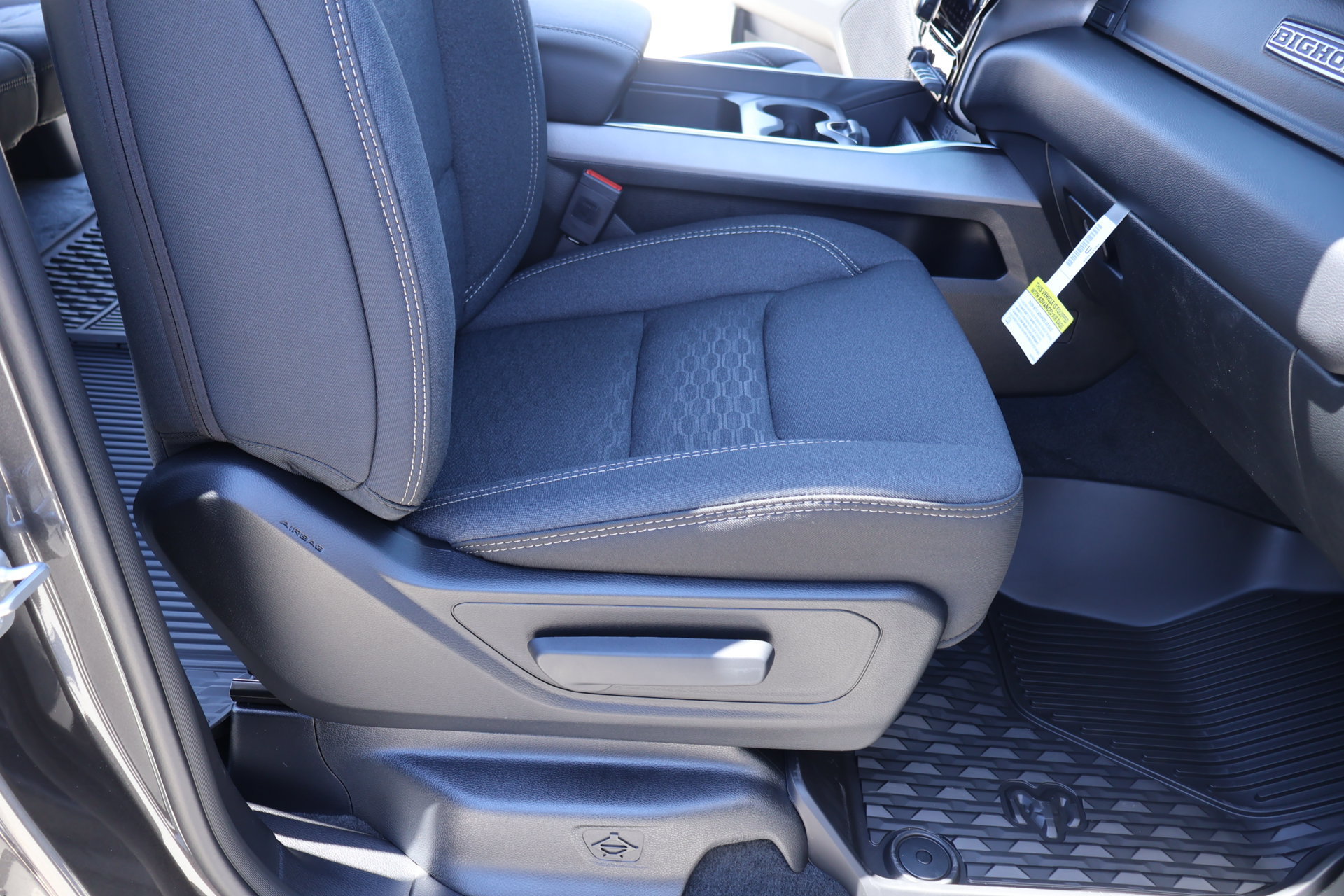 New 2026 RAM 1500 Big Horn AWD/4WD image 14