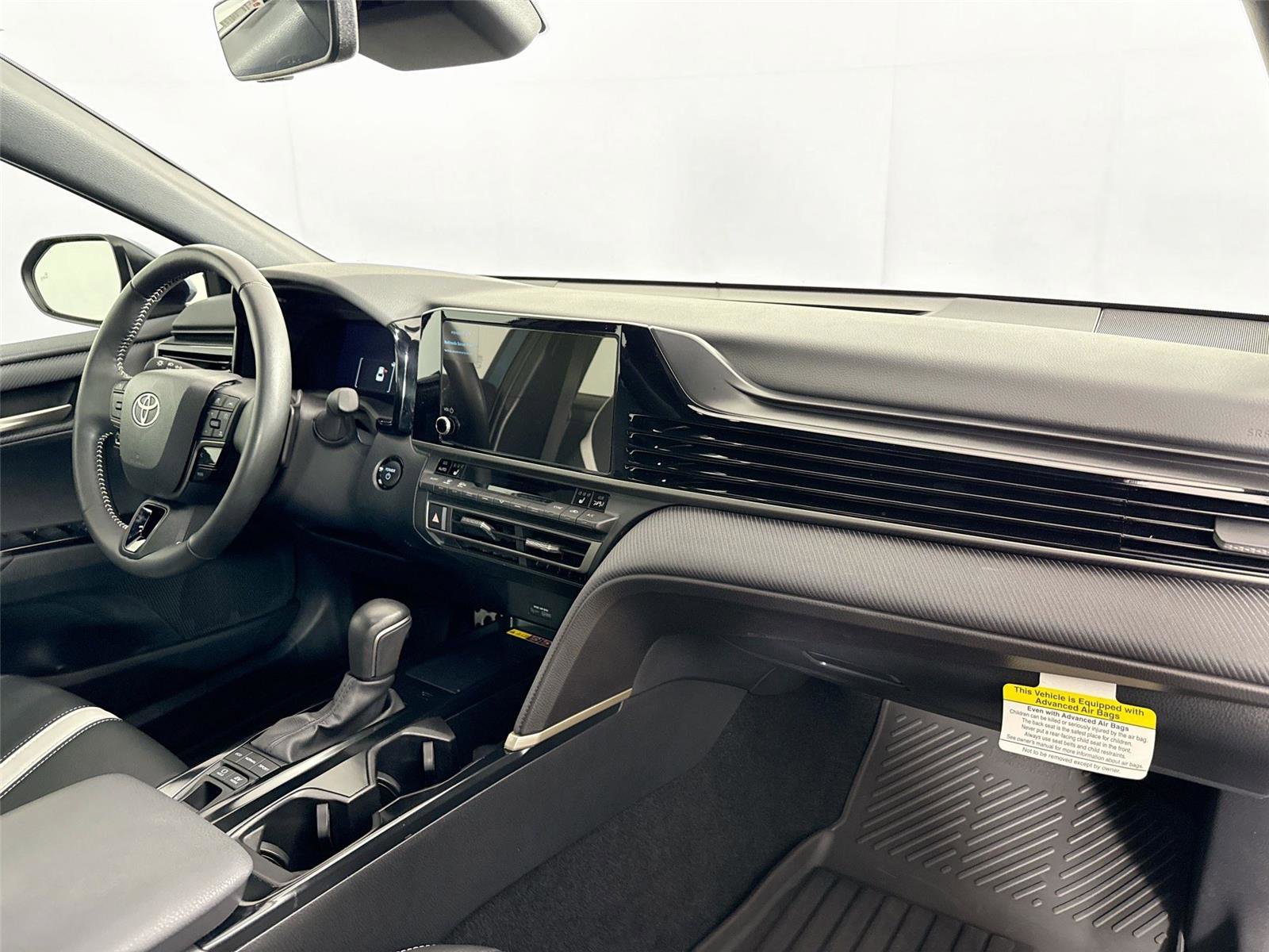 Certified 2025 Toyota Camry SE w/ Convenience Package image 44