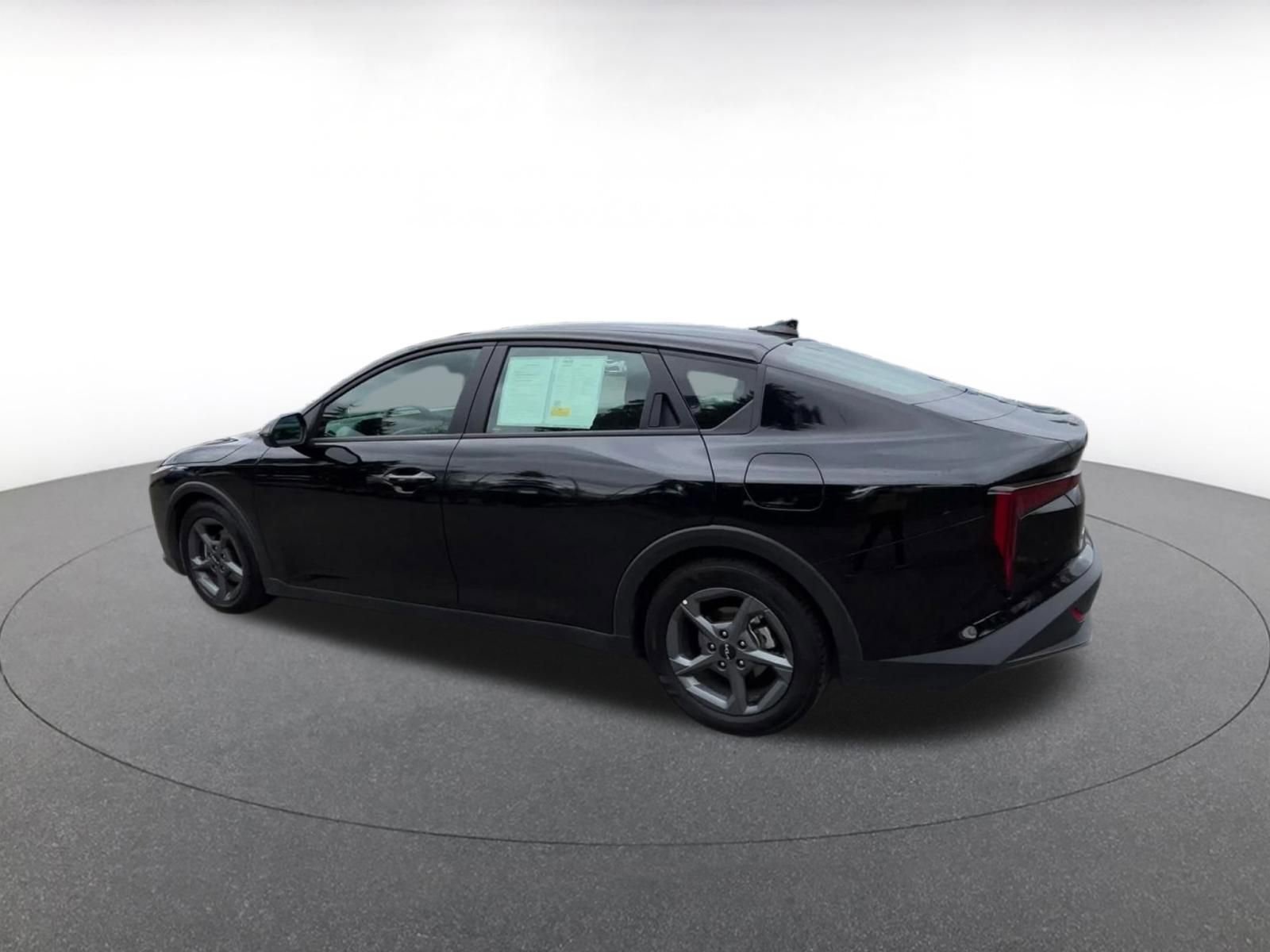 Used 2025 Kia K4 FWD image 10