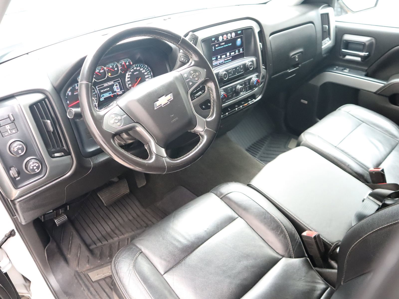 Used 2018 Chevrolet Silverado 1500 LT w/ All Star Edition AWD/4WD image 24