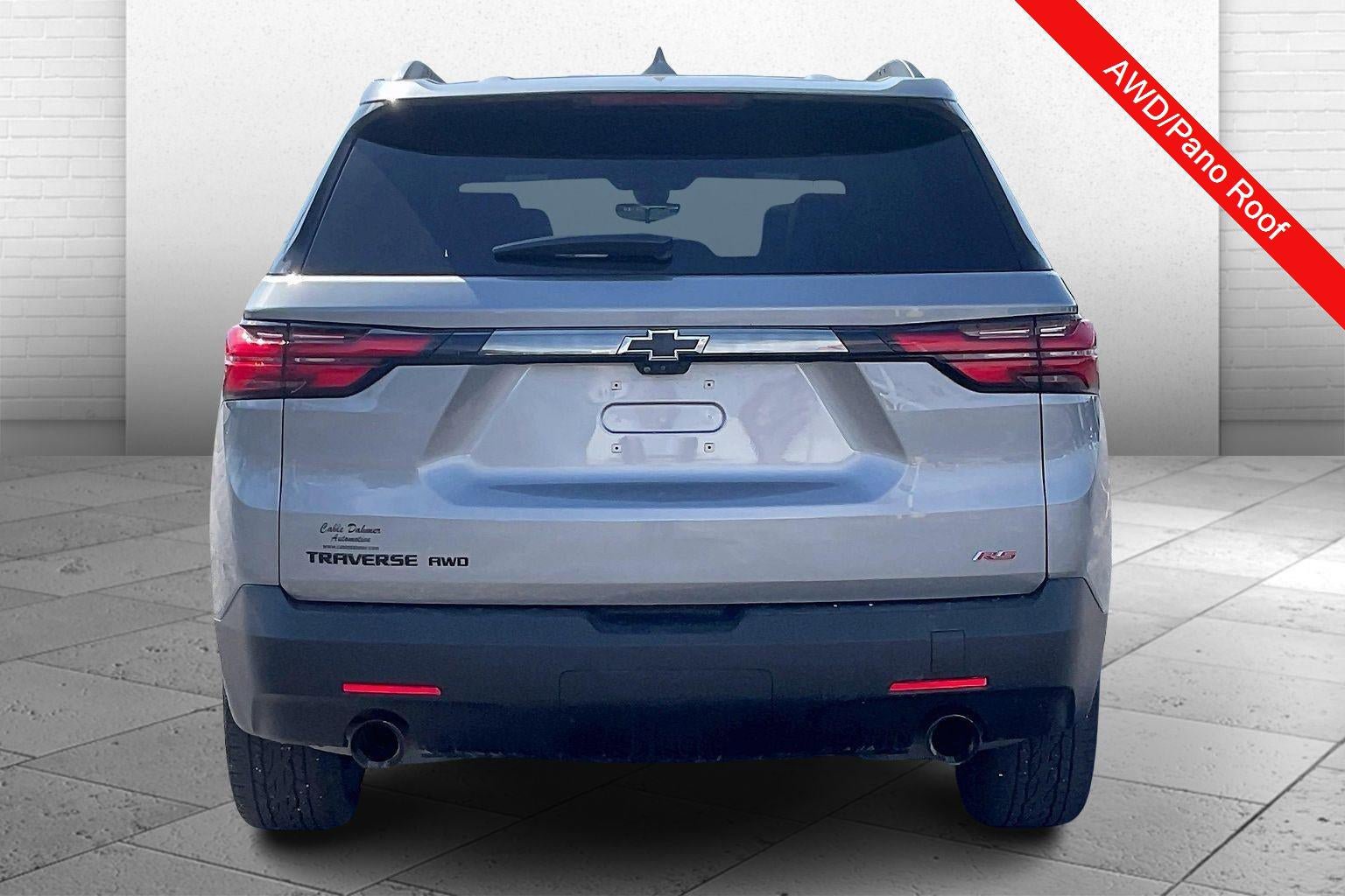 Used 2023 Chevrolet Traverse RS AWD/4WD image 3