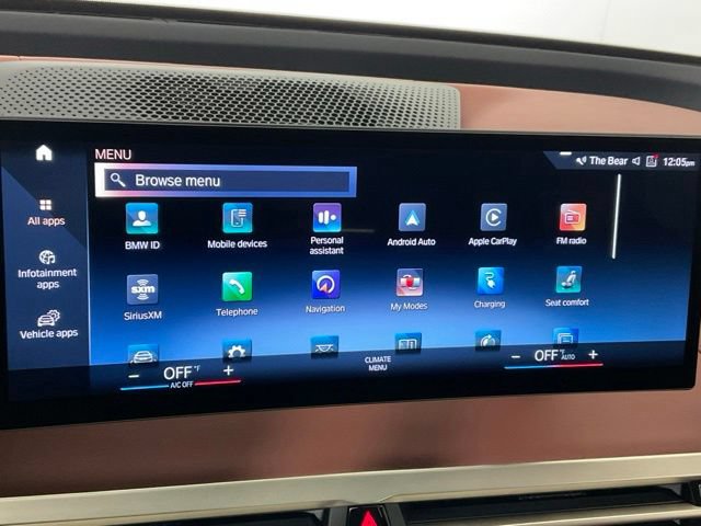Used 2023 BMW iX xDrive50 w/ Sport Package AWD/4WD image 12