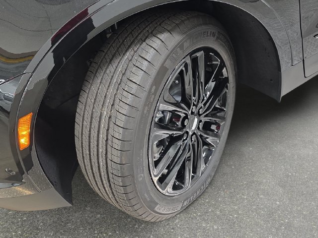 New 2026 Cadillac XT5 Premium Luxury w/ LPO, ONYX Package FWD image 27