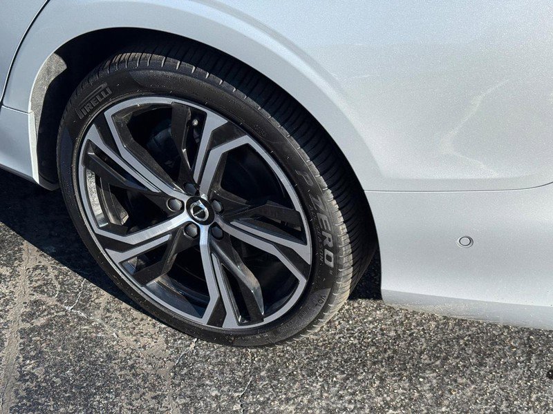 Certified 2024 Volvo S60 B5 Ultimate image 8