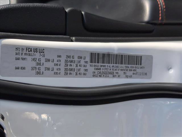 Used 2016 Jeep Grand Cherokee Laredo 75th Anniversary image 25