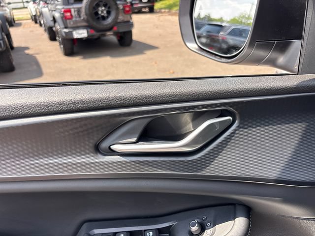 New 2026 Jeep Grand Cherokee Laredo X AWD/4WD image 15