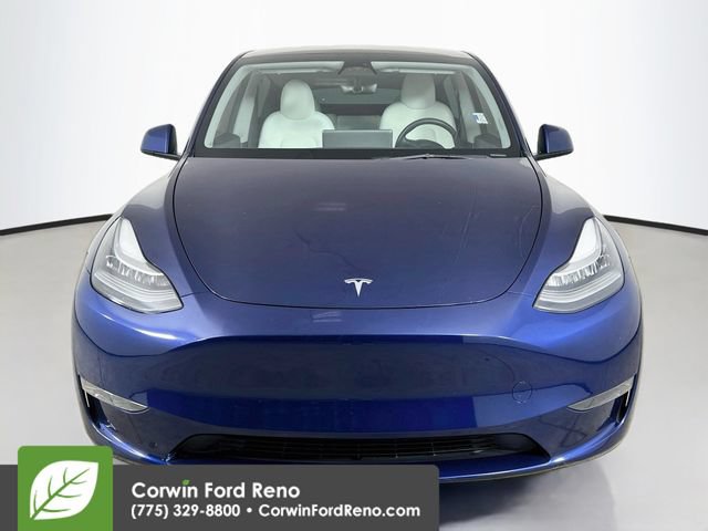 Used 2023 Tesla Model Y Long Range AWD/4WD image 2