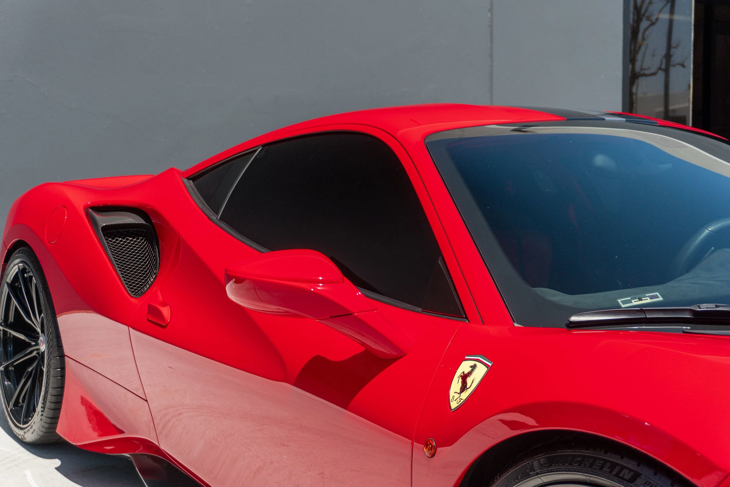 Used 2019 Ferrari 488 Pista Coupe RWD image 29