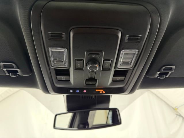 Used 2025 Chevrolet Tahoe Z71 w/ Z71 Off-Road Package AWD/4WD image 43