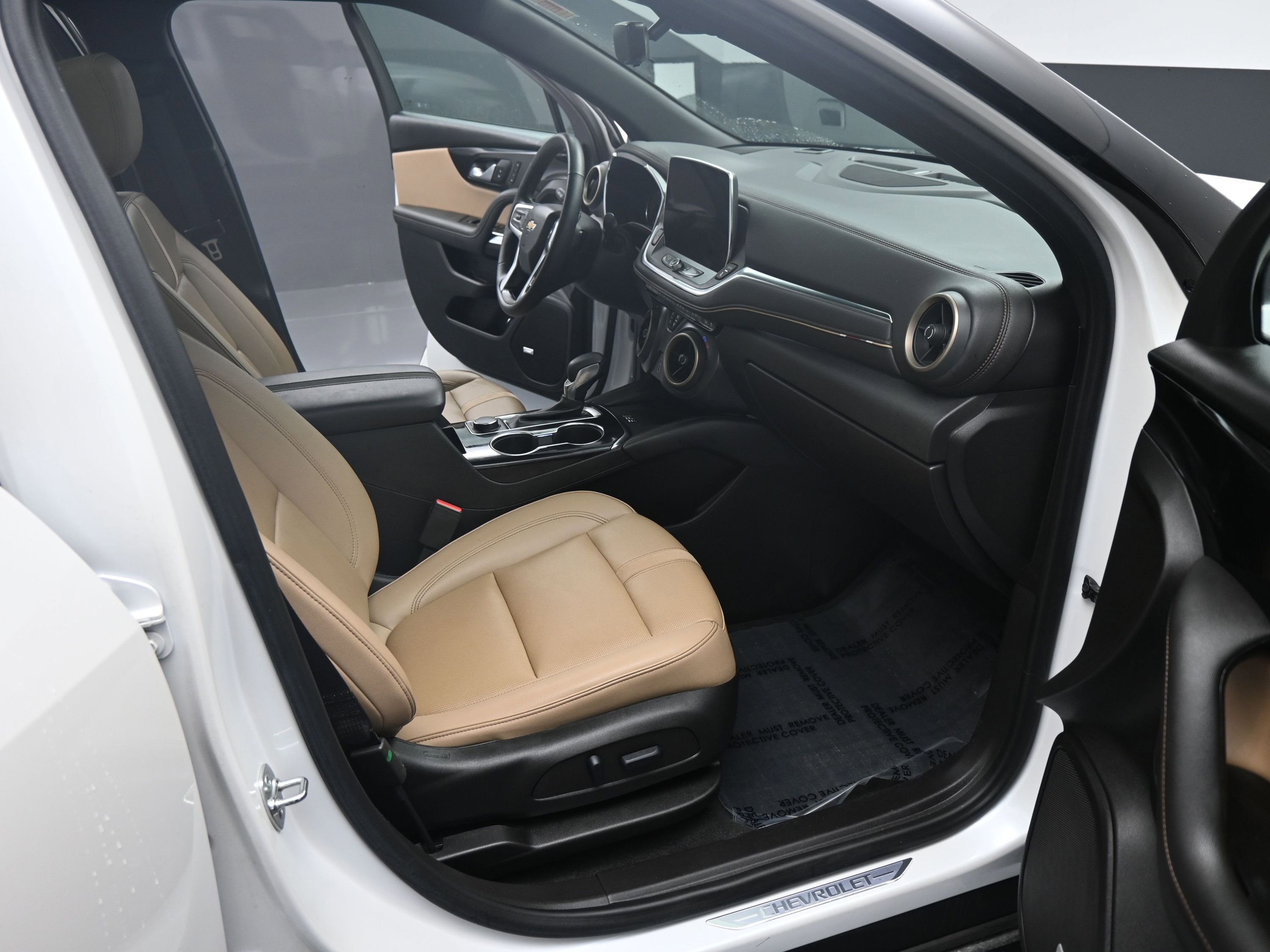 Used 2024 Chevrolet Blazer Premier w/ LPO, Black Sport Package image 19