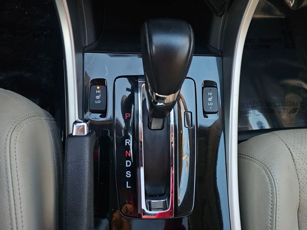 Used 2017 Honda Accord EX-L image 13