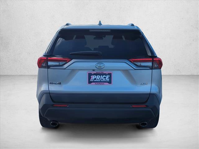 Used 2019 Toyota RAV4 XLE Premium w/ Cold Weather Package image 7