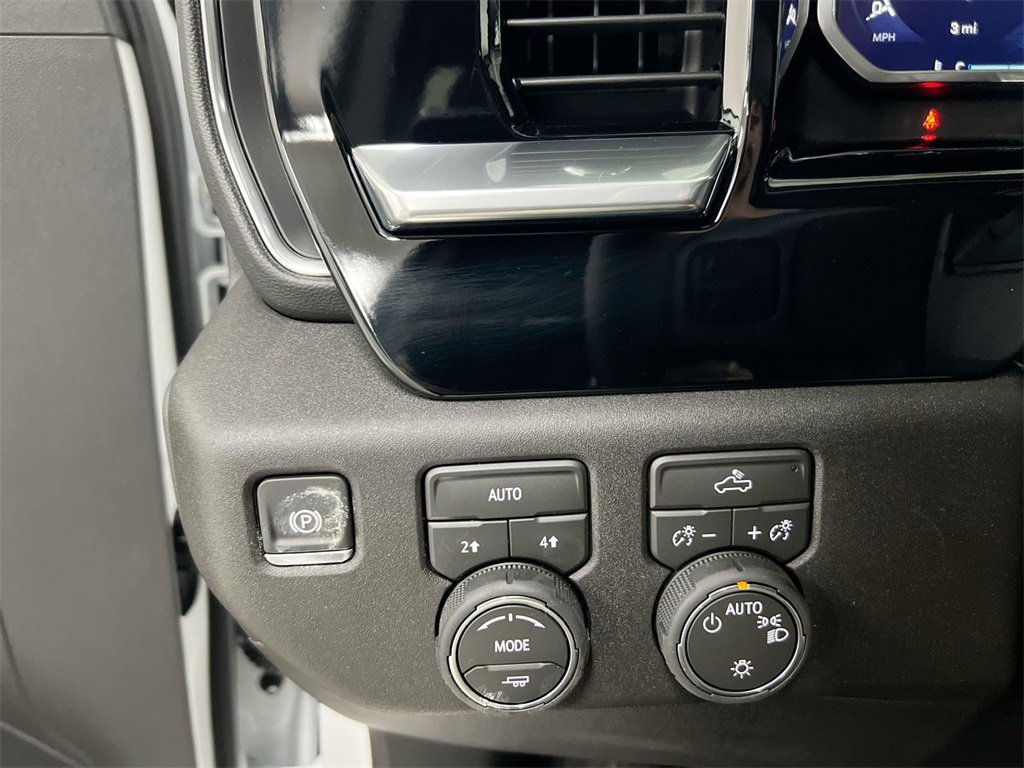 New 2026 Chevrolet Silverado 1500 LT image 19