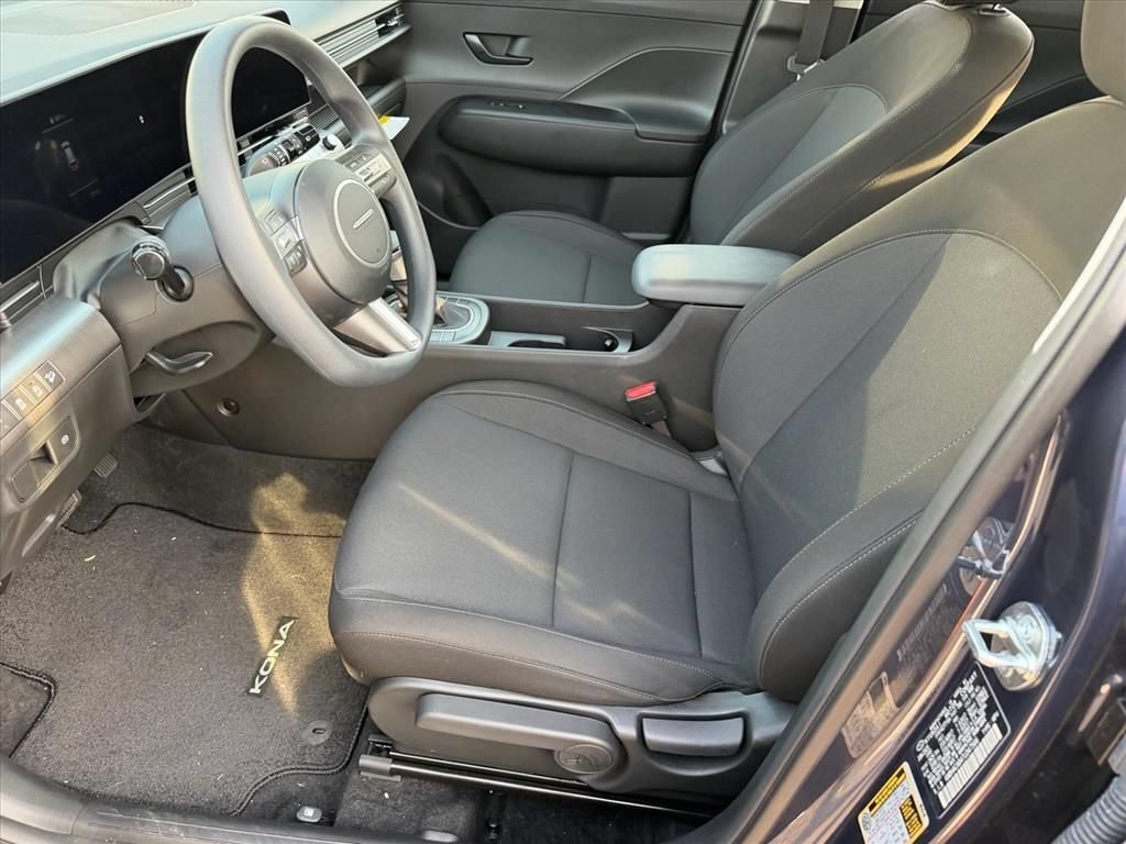 New 2026 Hyundai Kona SE AWD/4WD image 8
