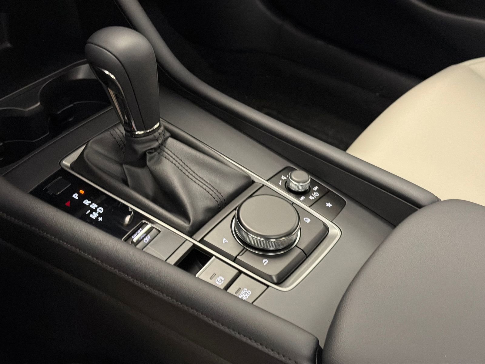 New 2026 MAZDA MAZDA3 2.5 S Sedan w/ Preferred Pkg FWD image 27