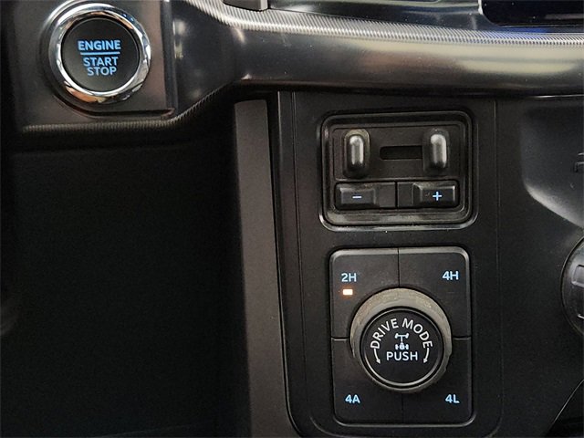 Used 2024 Ford F150 Lariat image 30