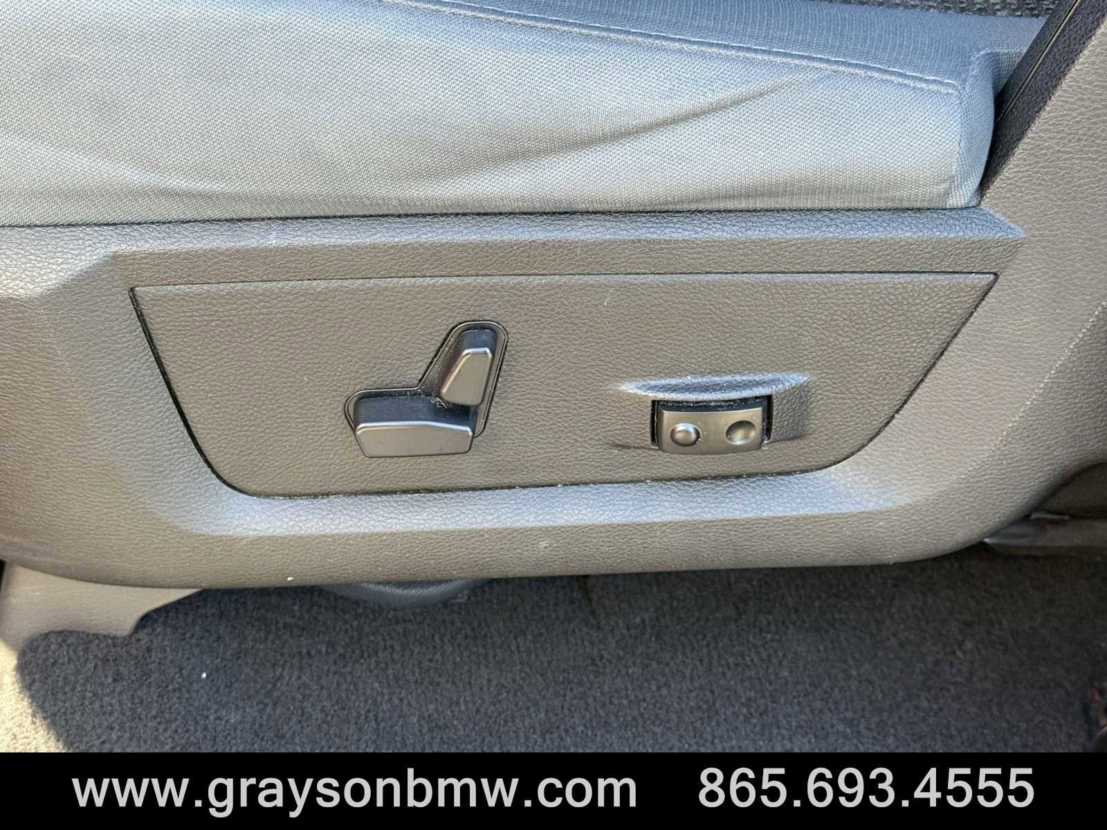 Used 2019 RAM 1500 Classic Warlock w/ Luxury Group image 10