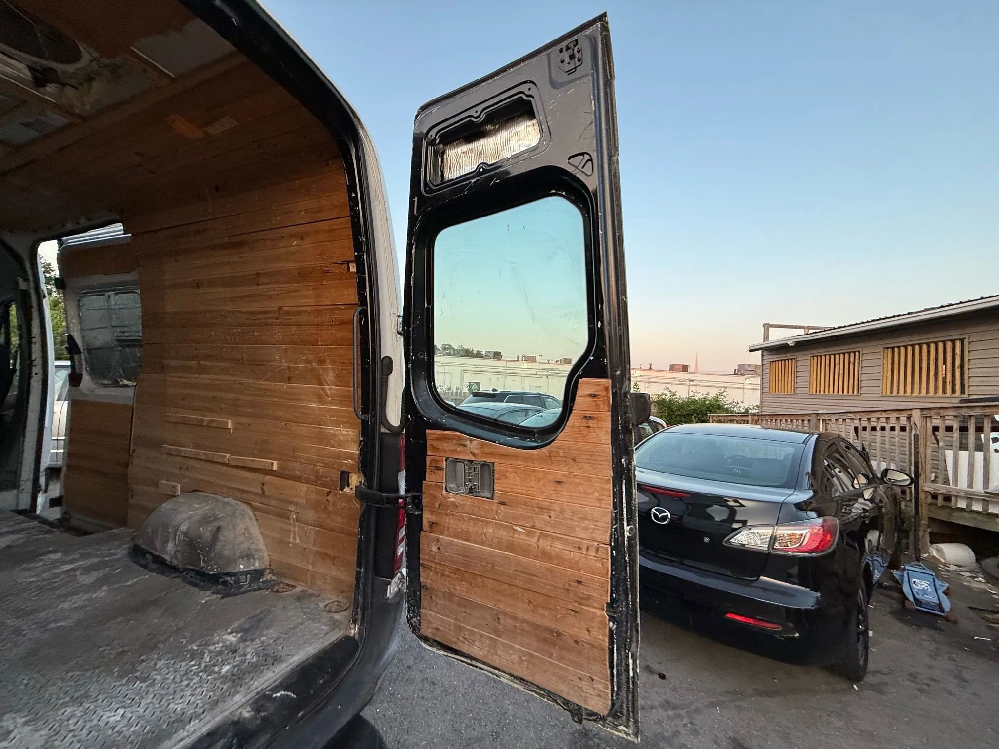 Used 2008 Dodge Sprinter 2500 image 15