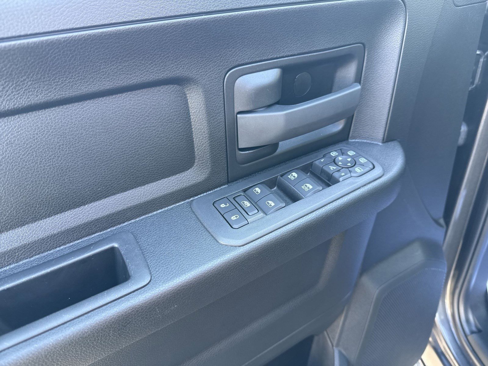 Used 2025 RAM 3500 Tradesman image 14