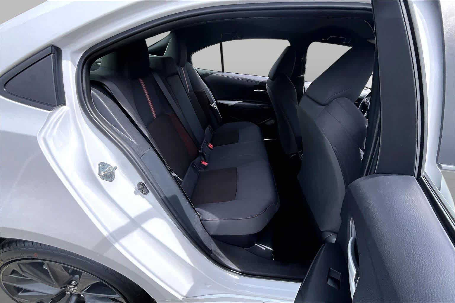 Certified 2025 Toyota Corolla SE FWD image 19