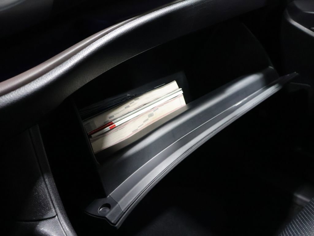 Used 2019 Toyota Highlander Limited image 29