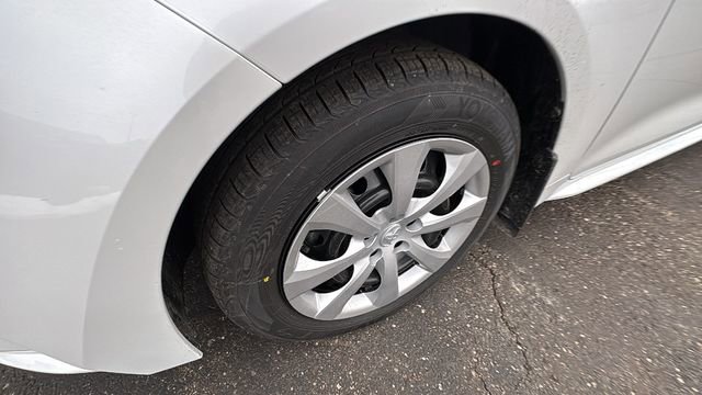 New 2026 Toyota Corolla LE image 11