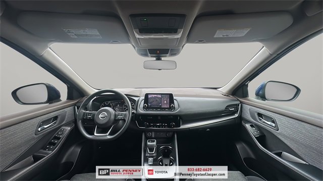 Used 2021 Nissan Rogue SV image 10