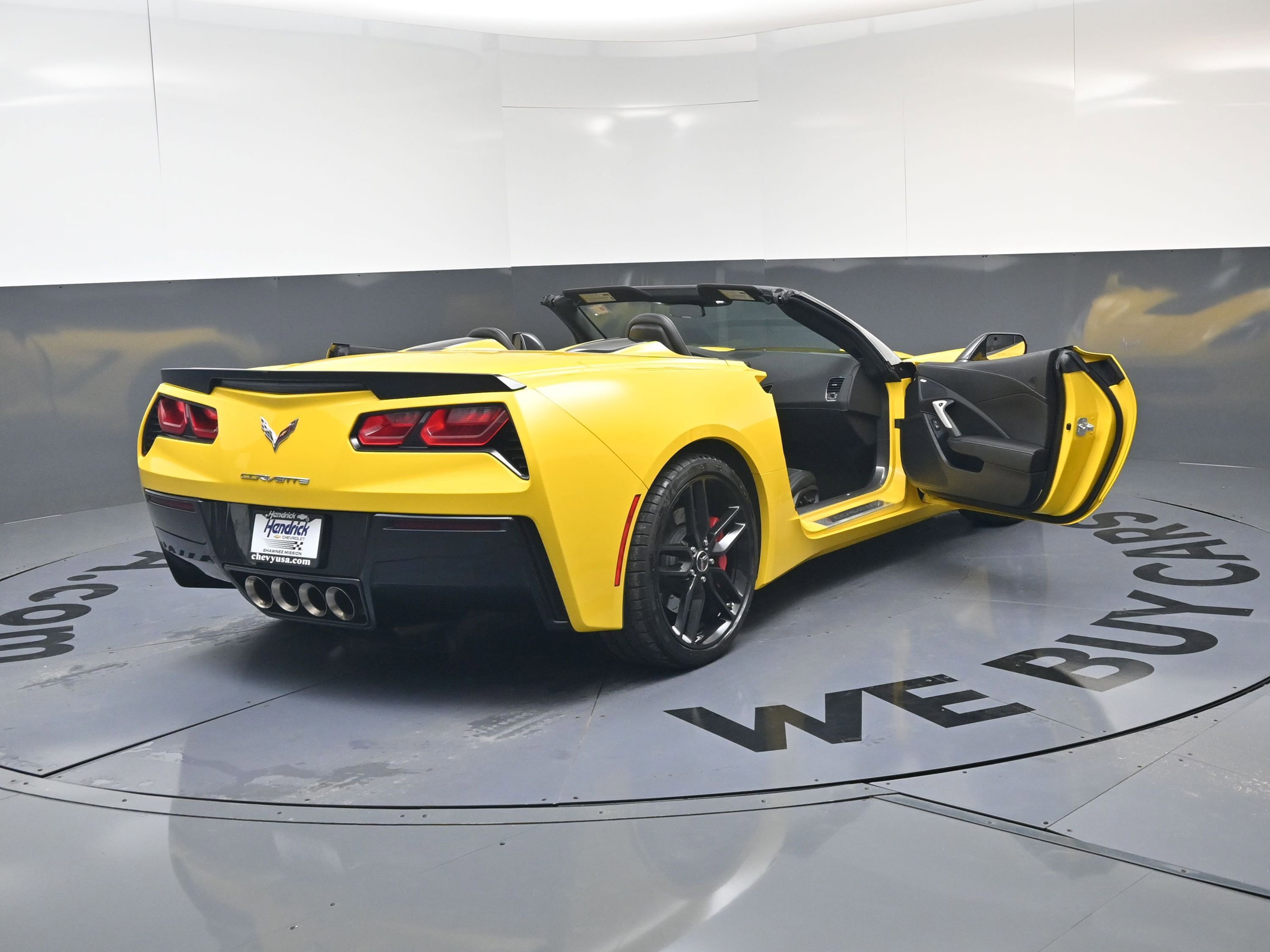 Used 2014 Chevrolet Corvette Stingray Convertible w/ 3LT Preferred Equipment Group RWD image 26