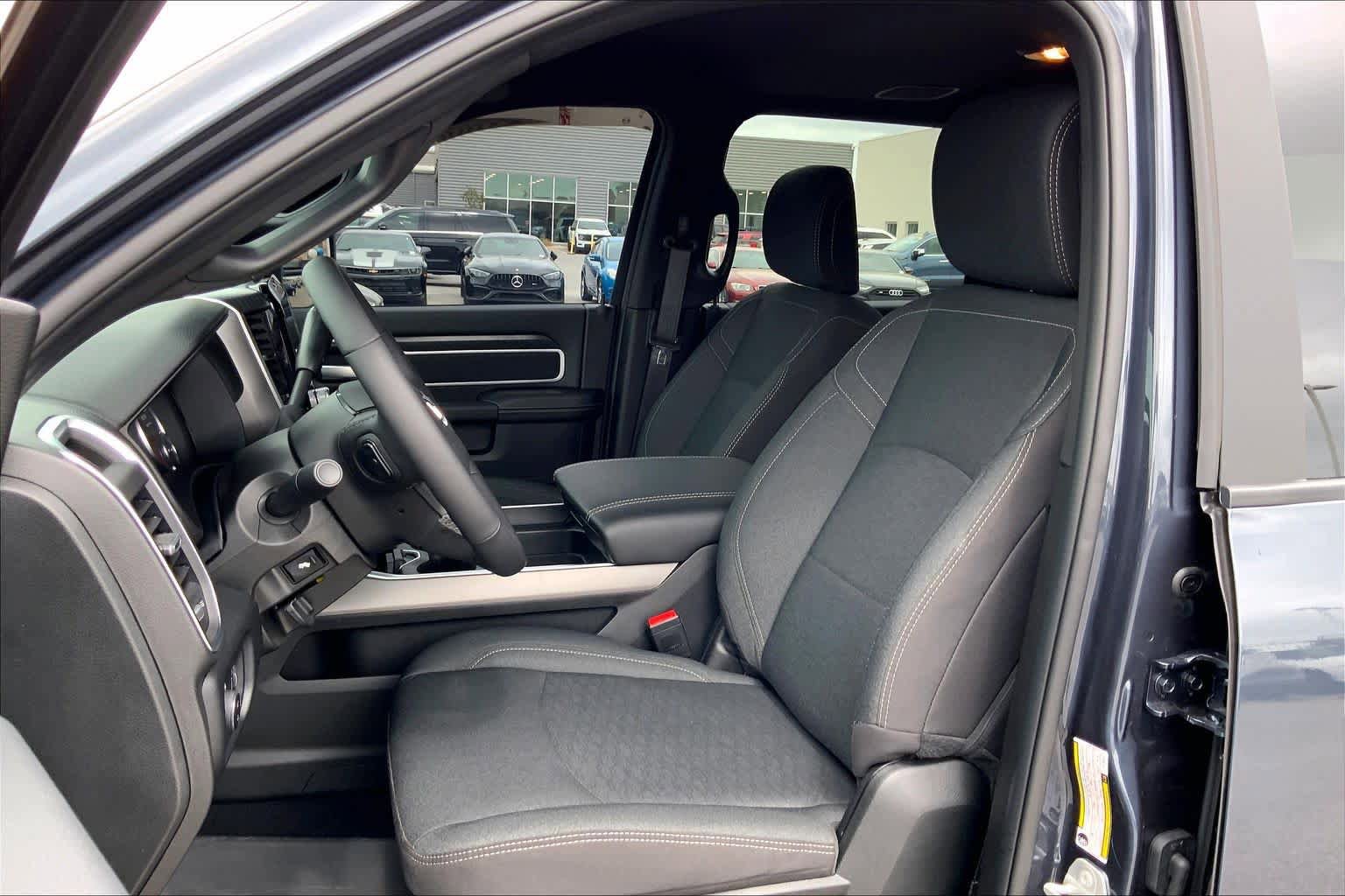 Used 2026 RAM 2500 Big Horn AWD/4WD image 8