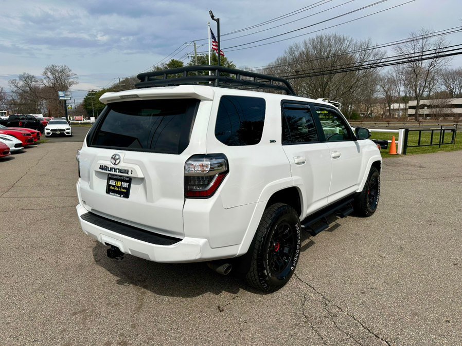 Used 2022 Toyota 4Runner SR5 Premium w/ TRD Black Wheel Package (TMS) AWD/4WD image 8