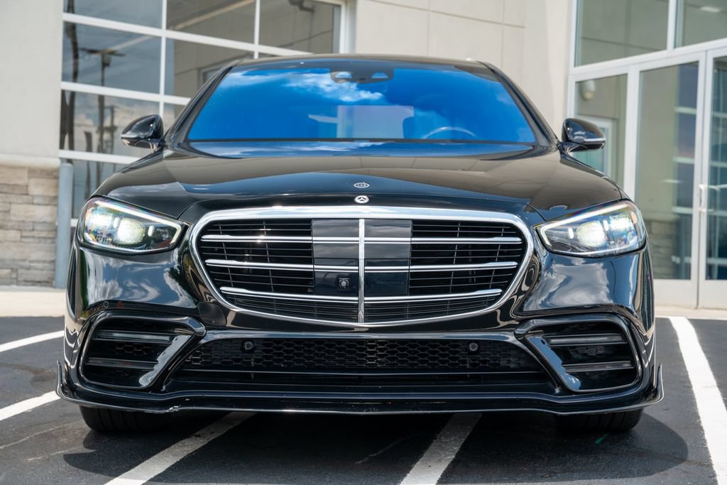Used 2021 Mercedes-Benz S 580 4MATIC Sedan image 4