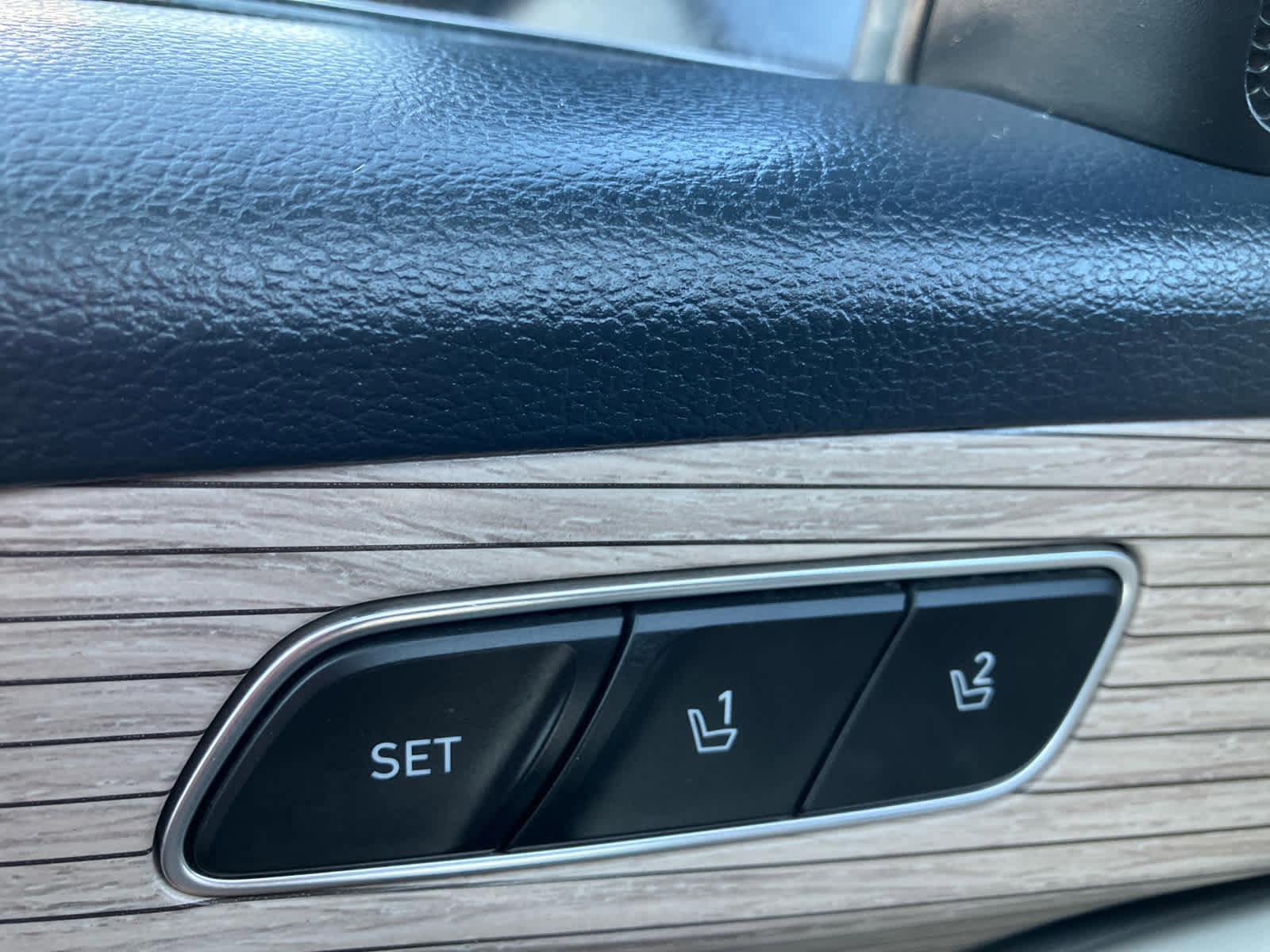 Used 2021 Hyundai Palisade Limited image 12