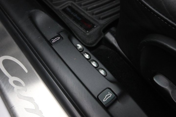 Used 2004 Porsche 911 Carrera 4S image 25