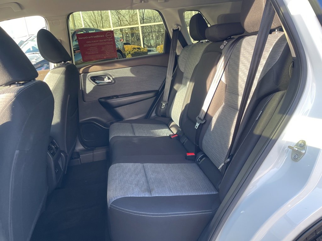 Certified 2023 Nissan Rogue SV image 19