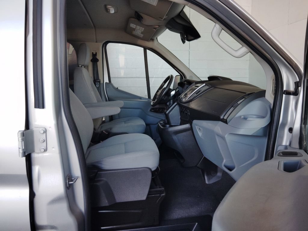 Used 2018 Ford Transit 150 XLT RWD image 13
